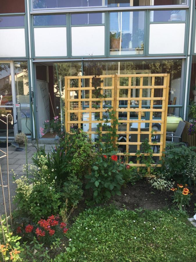 Farsta Bed And Breakfast Stockholm Exterior photo